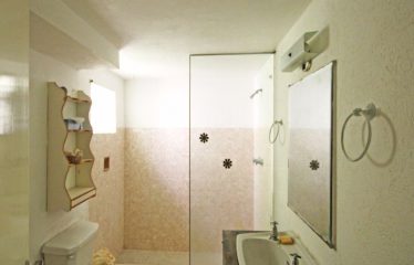 Polo Lodge, Holders Hill, St. James, Barbados