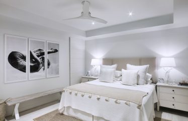 Beachi, Paynes Bay, St. James, Barbados