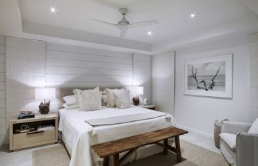 Beachi, Paynes Bay, St. James, Barbados